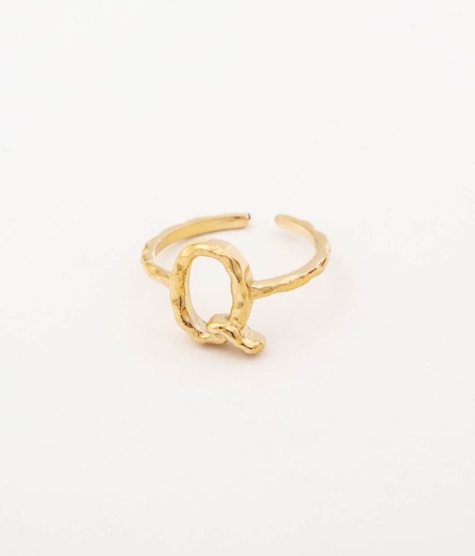 Bague Letter "Q"