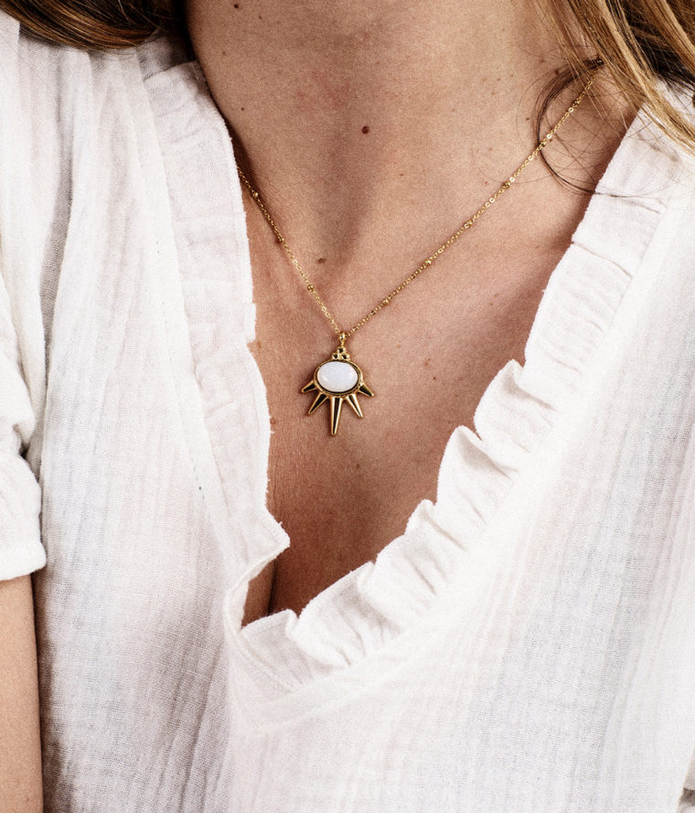 Collier White Rays – Image 2