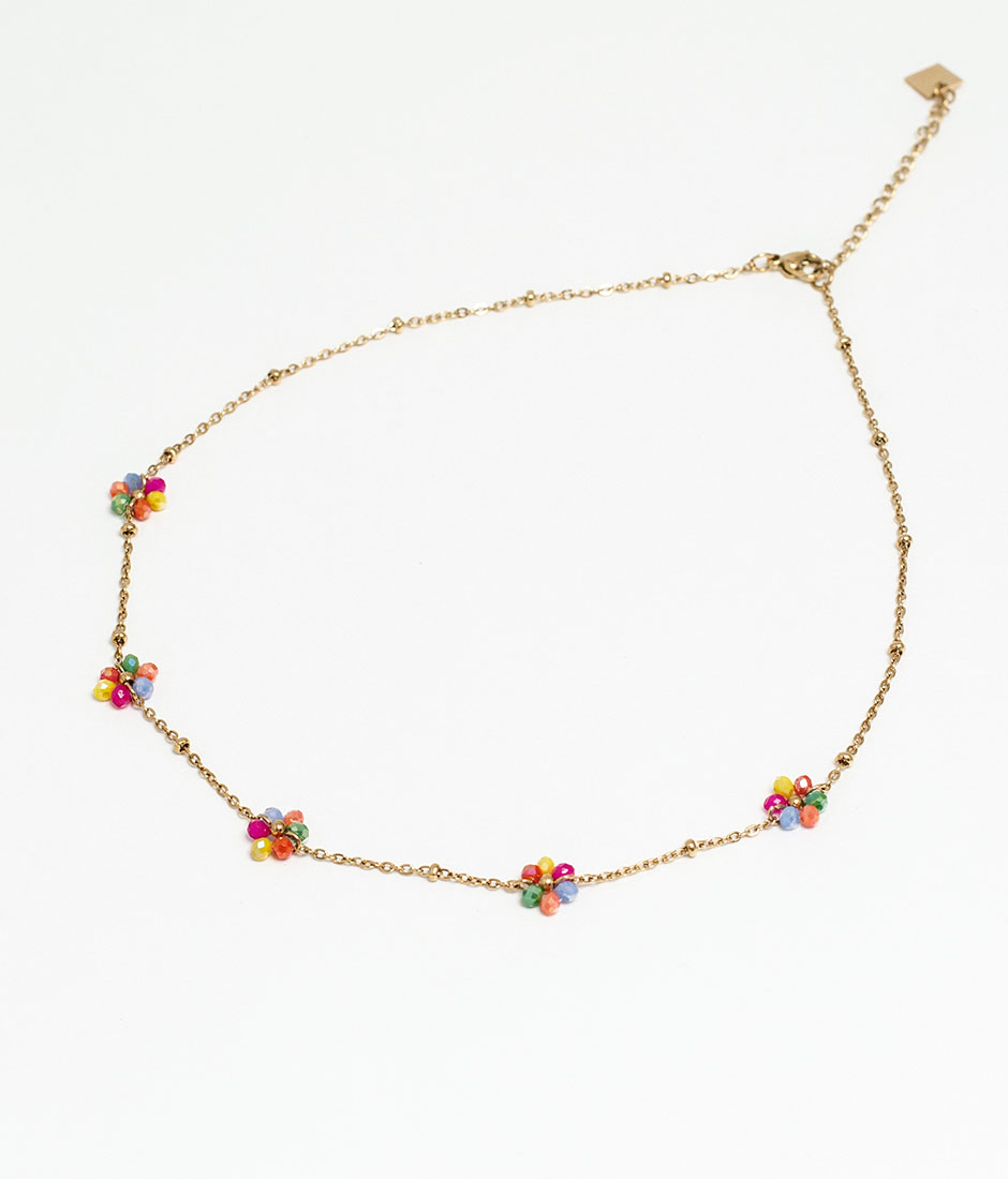 collier perles fleurs