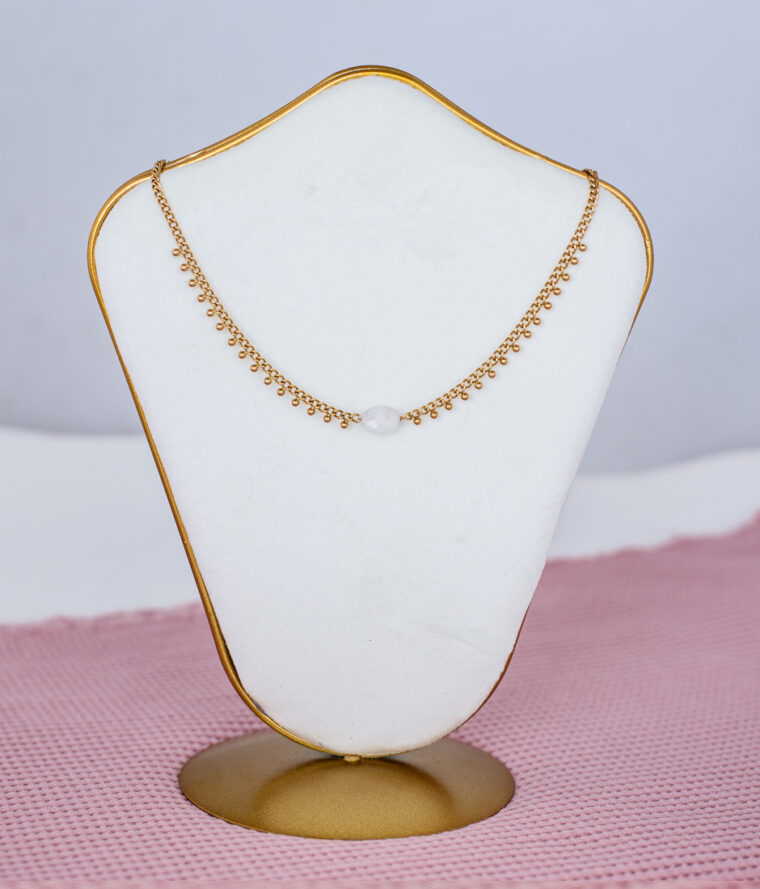 collier jade blanc